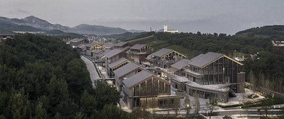 高山度假酒店装饰设计，与大自然亲密接触，吸引登山爱好者！